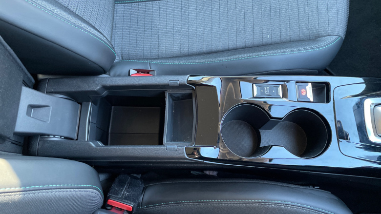 Peugeot 208 1.2 PureTech 100 Allure 5dr EAT8 Petrol Hatchback